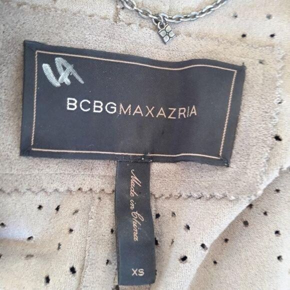 BCBGMaxAzria Faux Suede Perforated Scalloped Hem Asymmetrical Jacket Tan Sz XS - Picture 3 of 13